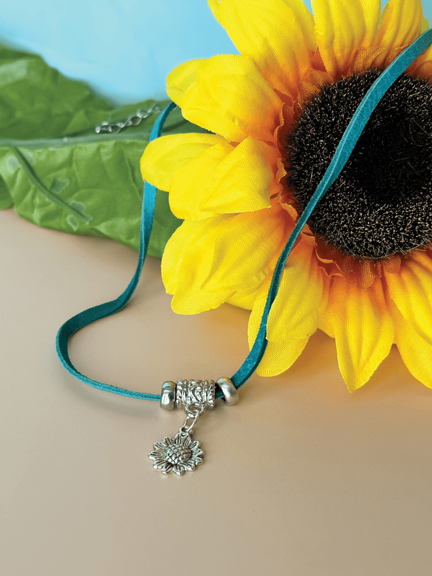 Sunflower Necklace - H.S. Designs Global